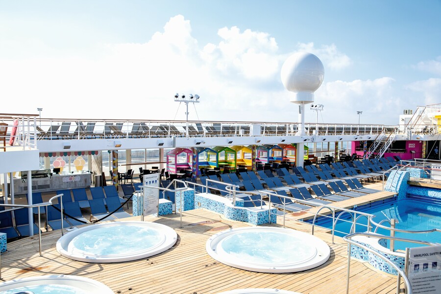 Marella Explorer 2 - Whirlpools.jpg